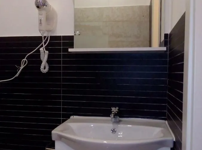 בית הארחה Trastevere Glasshouse 3*