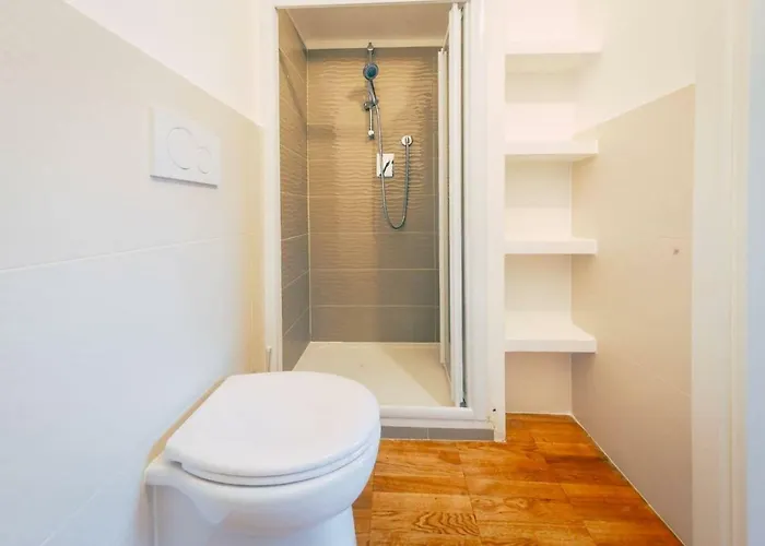Trastevere Glasshouse 3* רומא