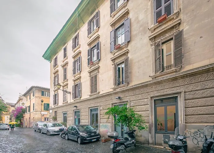 Trastevere Glasshouse 3*
